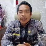 Sekda Kepahiang, Hartono saat diwawancarai awak media diruang kerja Foto/Dok: