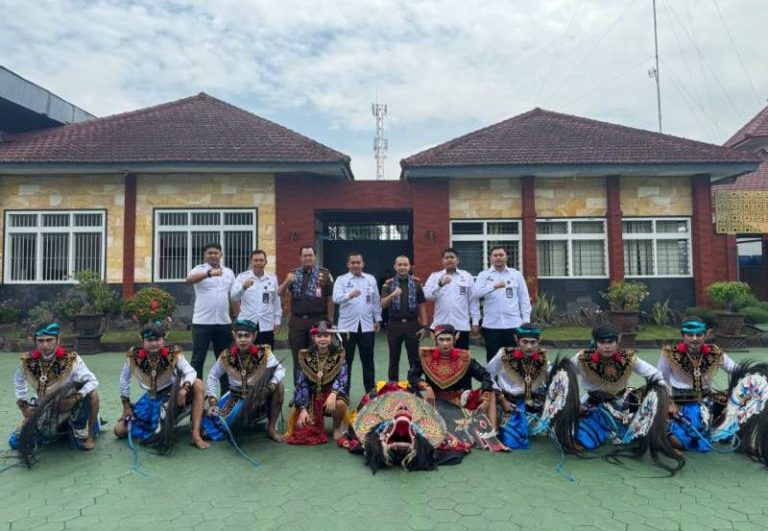 WhatsApp Image 2025-11-12 at 20.24.43