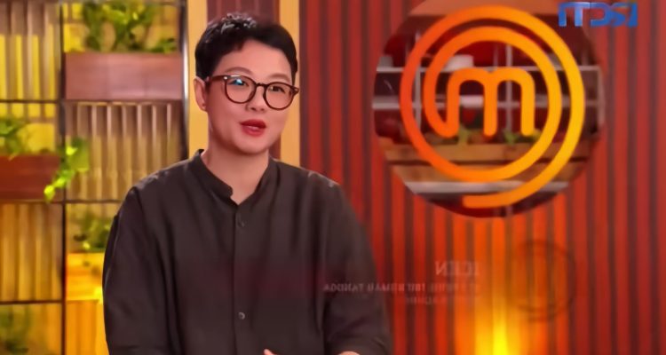 Panggung MasterChef Indonesia Season 13 (MCI S13) kembali menyuguhkan kejutan. Icen, kontestan berusia 41 tahun asal Tulungagung, Jawa Timur