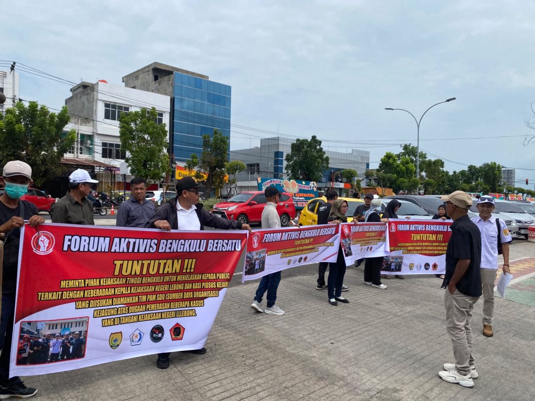 FABB Demo di Kejati Bengkulu, Desak Transparansi Penanganan Sejumlah Kasus Termasuk Dugaan Perkara Eks Jampidsus